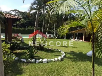 Fazenda/Sítio com 5 Quartos à venda, 2400m² no Centro, Itanhaém