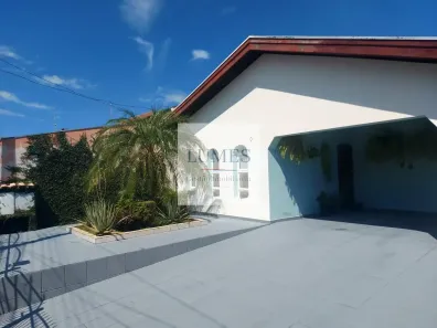 Casa com 3 Quartos à venda, 143m² no Cidade Jardim, Americana