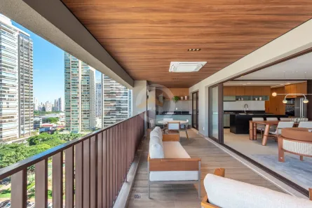 Apartamento com 3 Quartos à venda, 245m² no Setor Bueno, Goiânia