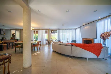 Casa de Condomínio com 4 Quartos à venda, 310m² no Jardim Passárgada I, Cotia