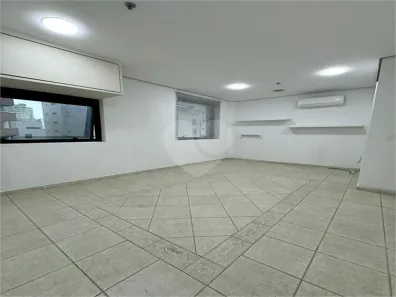 Ponto Comercial para alugar, 35m² no Santa Cecília, São Paulo