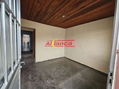 Casa com 2 Quartos para alugar, 50m² no Cocaia, Guarulhos