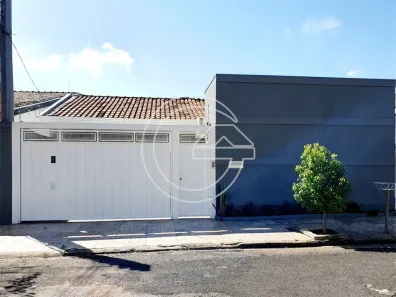 Casa com 3 Quartos à venda, 200m² no Centro, Marília