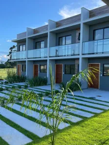 Sobrado com 2 Quartos à venda, 75m² no Arroio, Imbituba