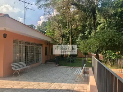 Casa com 4 Quartos à venda, 185m² no Jardim Peri Peri, São Paulo