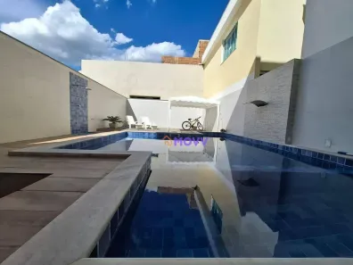 Casa com 7 Quartos para alugar, 245m² no Itaipu, Niterói