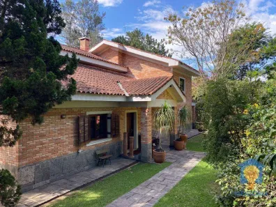 Casa de Condomínio com 3 Quartos para venda ou aluguel, 530m² no Vila de São Fernando, Cotia