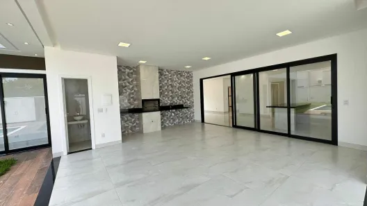 Casa com 3 Quartos à venda, 240m² no Loteamento Caribe, Palmas