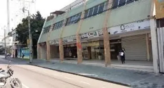 Sala Comercial à venda, 28m² no Rebouças, Curitiba