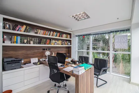 Sala Comercial à venda, 51m² no Auxiliadora, Porto Alegre