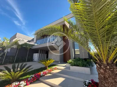 Casa de Condomínio com 4 Quartos à venda, 365m² no Gran Park, Vespasiano