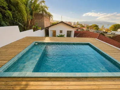 Casa com 2 Quartos à venda, 172m² no Coqueiros, Florianópolis