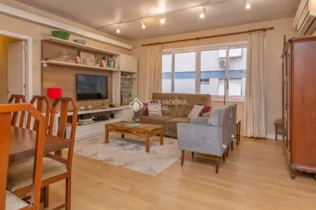 Apartamento com 3 Quartos à venda, 120m² no Santa Cecília, Porto Alegre