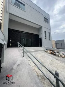 Prédio Comercial para alugar, 590m² no Baeta Neves, São Bernardo do Campo