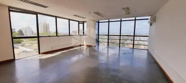 Sala Comercial para alugar, 76m² no Boa Vista, Porto Alegre
