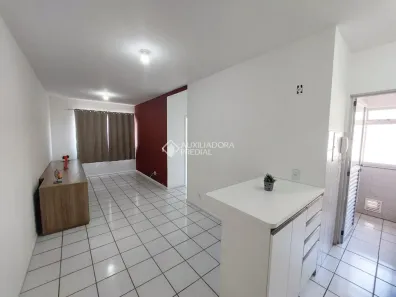 Apartamento com 2 Quartos à venda, 53m² no Serraria, São José