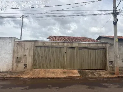 Casa com 2 Quartos à venda, 65m² no Loteamento Residencial Parque das Acácias, Frutal
