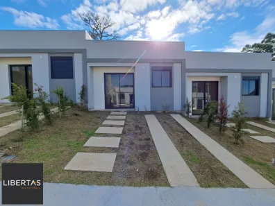 Casa de Condomínio com 2 Quartos à venda, 41m² no Martinica, Viamão