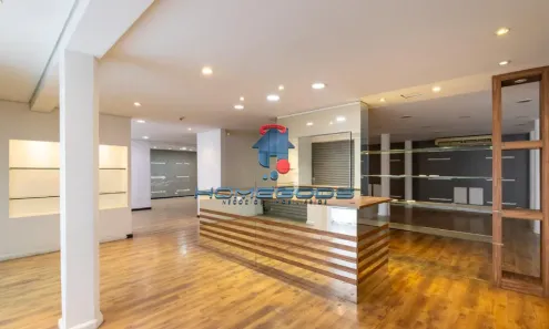 Prédio Comercial para alugar, 636m² no Cambuí, Campinas