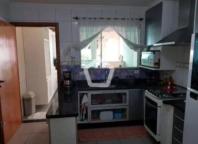 Casa com 6 Quartos à venda, 200m² no Penha de França, São Paulo