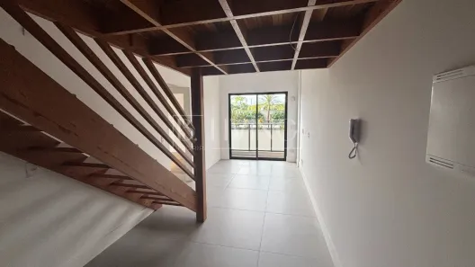Apartamento com 2 Quartos à venda, 74m² no Saco Grande, Florianópolis