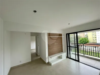 Apartamento com 2 Quartos para alugar, 47m² no Vila Dom Pedro II, São Paulo