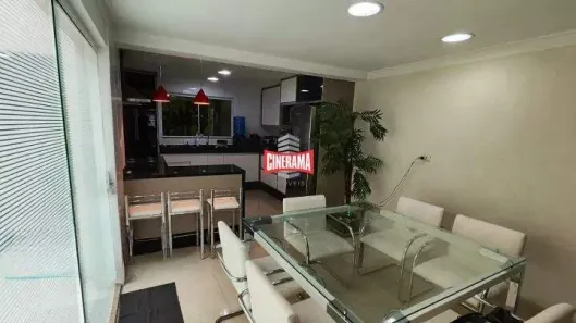 Sobrado com 3 Quartos à venda, 237m² no Cerâmica, São Caetano do Sul