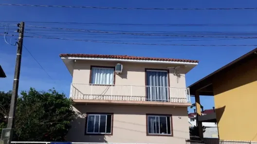 Casa com 2 Quartos para alugar, 75m² no Pinheira, Palhoça