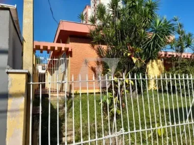 Imóvel Comercial com 3 Quartos para alugar, 259m² no Vila Independência, Piracicaba