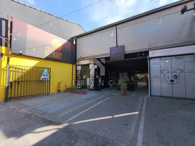Sala Comercial à venda, 304m² no Jardim Califórnia, Jacareí