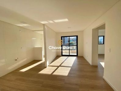 Apartamento com 2 Quartos à venda, 61m² no Pioneiros Catarinenses, Cascavel