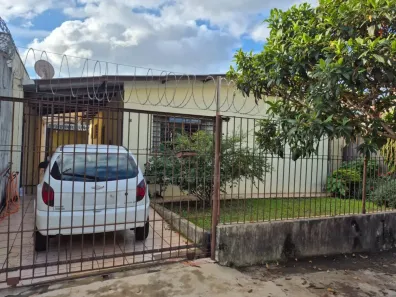 Casa com 3 Quartos à venda, 166m² no Petrópolis, Londrina