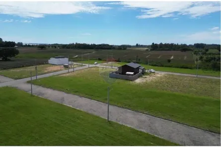 Lote/Terreno à venda, 330m² no Centro, Terra de Areia