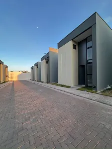 Casa de Condomínio com 4 Quartos à venda, 102m² no Vale Quem Tem, Teresina