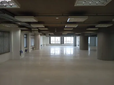 Sala Comercial para alugar, 450m² no Centro Histórico, Porto Alegre