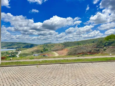 Lote/Terreno à venda, 301m² no Vina Del Mar, Juiz de Fora