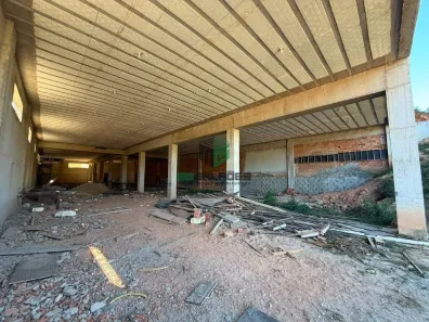 Galpão/Depósito/Armazém para alugar, 850m² no São José, Esmeraldas