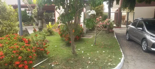 Casa de Condomínio com 5 Quartos à venda, 310m² no Buraquinho, Lauro de Freitas
