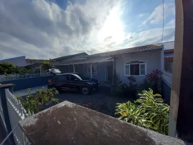 Casa com 3 Quartos à venda, 160m² no Aventureiro, Joinville