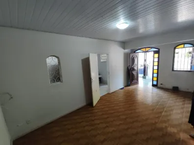 Casa com 2 Quartos para alugar, 70m² no Esplanada, Belo Horizonte