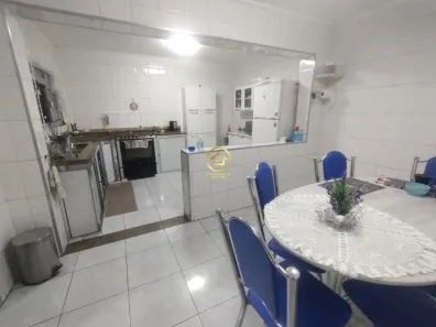 Casa com 3 Quartos à venda, 114m² no Jardim Mariliza, São Paulo