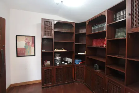 Casa com 5 Quartos à venda, 200m² no Conjunto Califórnia, Belo Horizonte