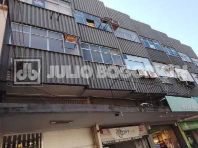Sala Comercial à venda, 32m² no Cacuia, Rio de Janeiro