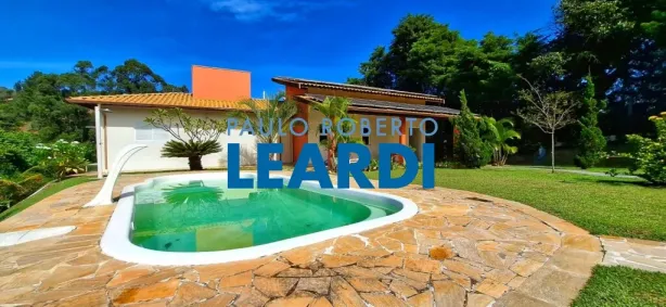 Fazenda/Sítio com 3 Quartos à venda, 231m² no Vale Verde, Valinhos
