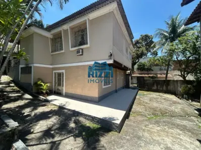 Lote/Terreno à venda, 2079m² no Pechincha, Rio de Janeiro