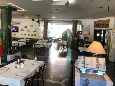 Ponto Comercial para venda ou aluguel, 350m² no Portão, Atibaia