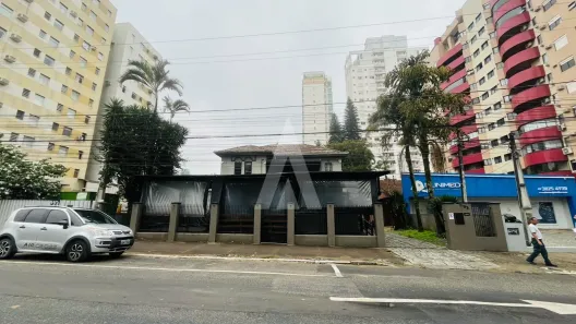 Prédio Comercial para alugar, 280m² no Centro, Joinville