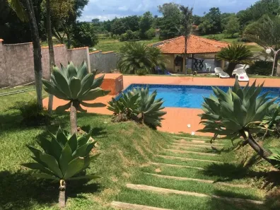 Fazenda/Sítio com 5 Quartos à venda, 200m² no Centro, Ibiraci