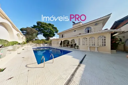 Casa com 5 Quartos à venda, 380m² no Jardim Everest, São Paulo