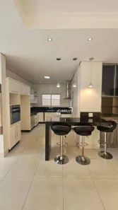 Casa de Condomínio com 3 Quartos para alugar, 190m² no São Luiz, Paulínia